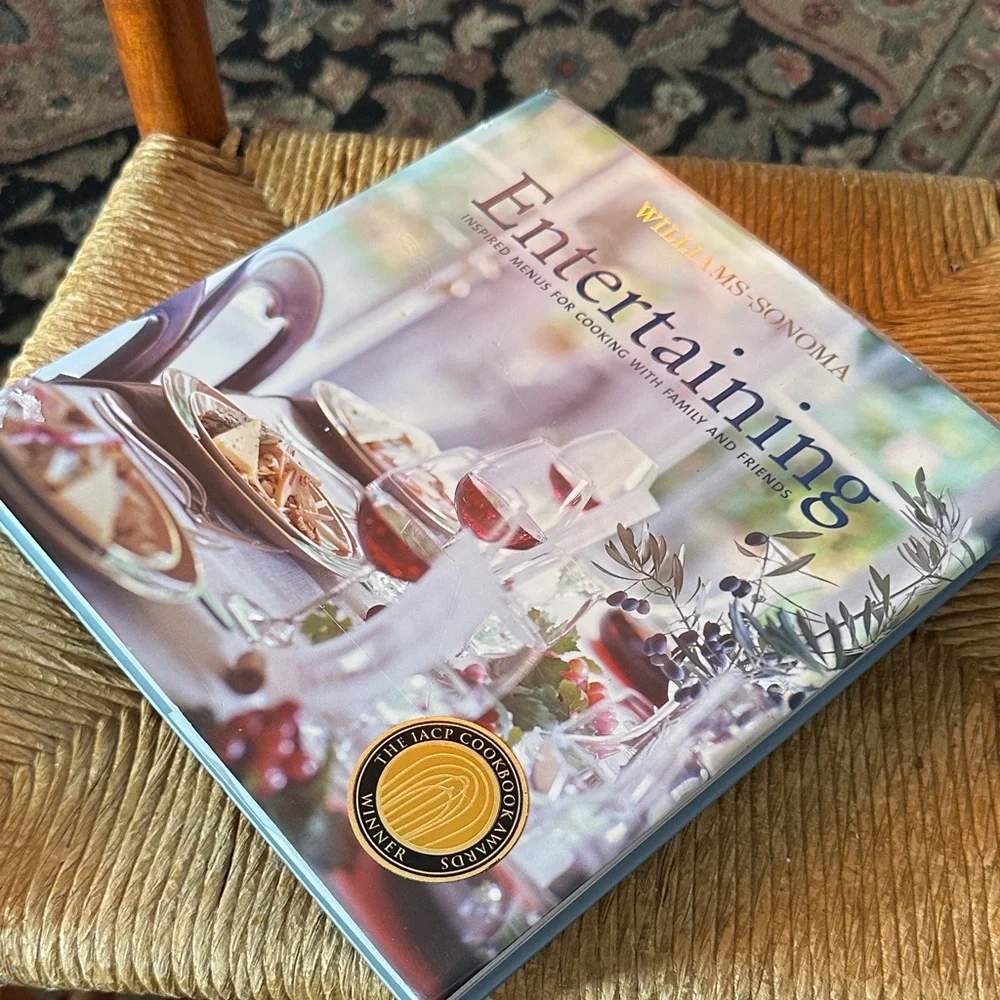 Williams Sonoma Entertaining recipe Book with Elegant Cover